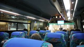 成田空港周辺のホテル行きの便に乗車