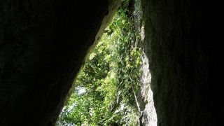 神の島を望む神聖な場所