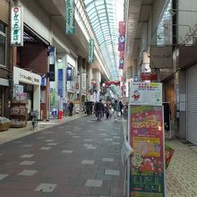 アーケード内
