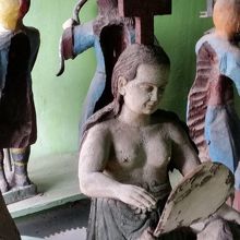 からくり時計の内部が見えます