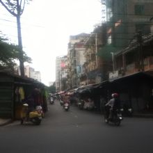 マーケット入口付近