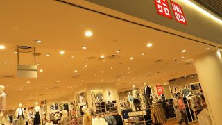 ユニクロ目当てに行きました