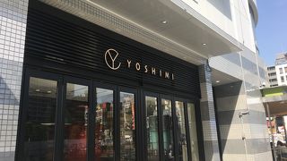 おしゃれなカフェ