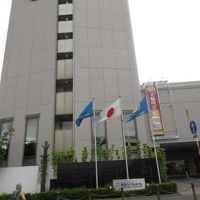 駅のホームから見えています