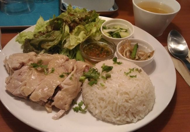 お手軽タイ居酒屋