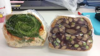 インパクトのあるサンドイッチ