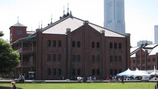 雰囲気よく整備された　赤レンガ倉庫