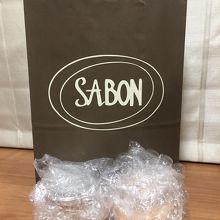 スクラブとボディジェルはパッキングしてくれました。