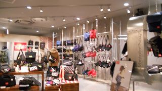 アメリカ生まれのカジュアルバッグのブランド