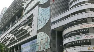 「つなぐ」建物