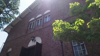 赤レンガが雰囲気あります！