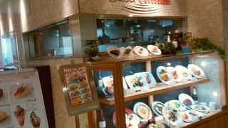 洋食レストラン