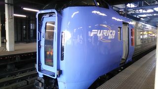 2017年３月のダイヤ改正により全ての列車で車内販売が無くなりました
