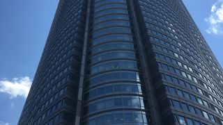 お休みをいただきヒルズへ