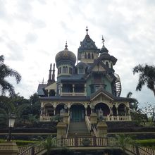 とても雰囲気のある外観です。