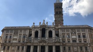 テルミニ駅近く