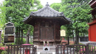 木材の色艶がとても魅力的です。