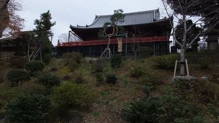 京都の清水寺にちょっとだけ似た舞台