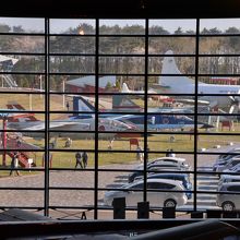 広場展示航空機