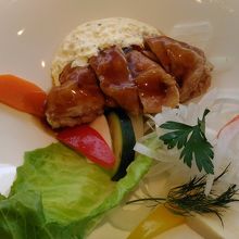 メインの竜田揚げ