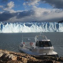 クルーズ船・観光船も航行しています