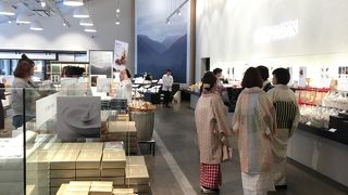 美味しいチーズ商品がいっぱい