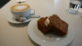 にぎやかカフェ