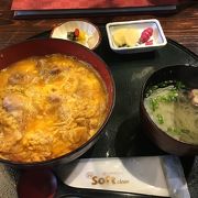 今まで食べた親子丼とは別物です。