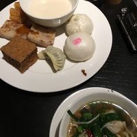 朝食ブッフェ。沢山種類があるので飽きないです。