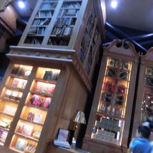 重厚だけど圧迫感無し