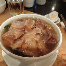お肉ほろほろで美味しかった「豚バラ麺」