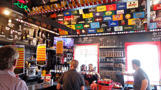 お薦めビアカフェ併設お土産ショップです。