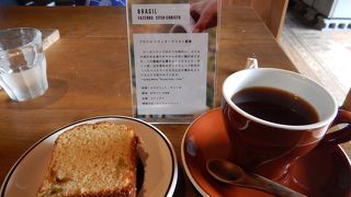 布引の滝のすぐ横の民家です。