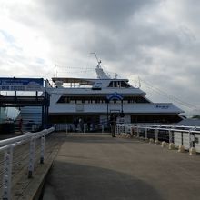 お向かいは船着き場