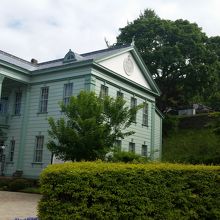 薄いブルーが美しい