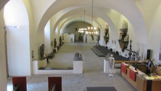 リーメンシュナイダーの作品を見ることが出来る