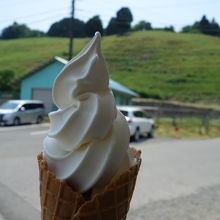 北海道産のミルクを使ったソフトクリーム