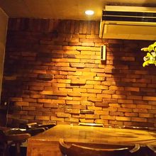 落ち着いた店内