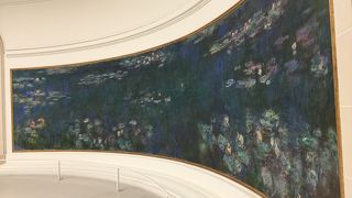 毎月第1日曜日は無料！