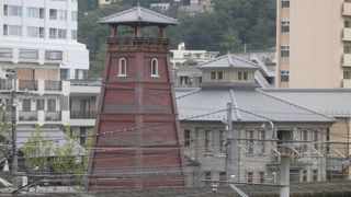 遠くからでも見える