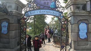 子供向けのアトラクション