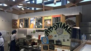 軽食もあります。