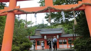 千年以上の歴史、風格のある神社