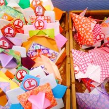 受付脇にあった兜。