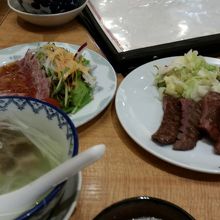 1650円でおなか一杯。