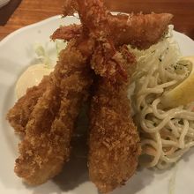 エビフライとロールキャベツシチュー