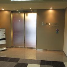 カンタスビジネスラウンジ 成田