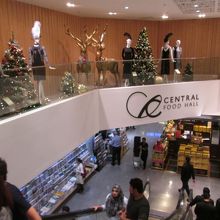 セントラルフードホール (セントラル チットロム内)