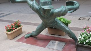 銅像は全部で７体・・・