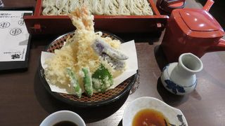 名物の”へぎそば”・・・